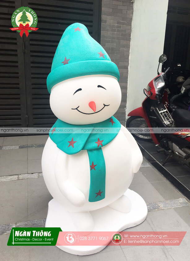 Nhận làm mô hình người tuyết bằng mút xốp trang trí Noel giá tốt số 1