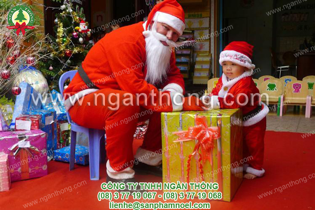 dịch vụ phát quà noel tphcm