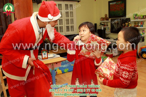 dịch vụ phát quà noel tphcm