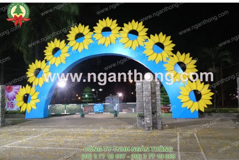 dich-vu-trang-tri-tet-tphcm-cong-chao-tet