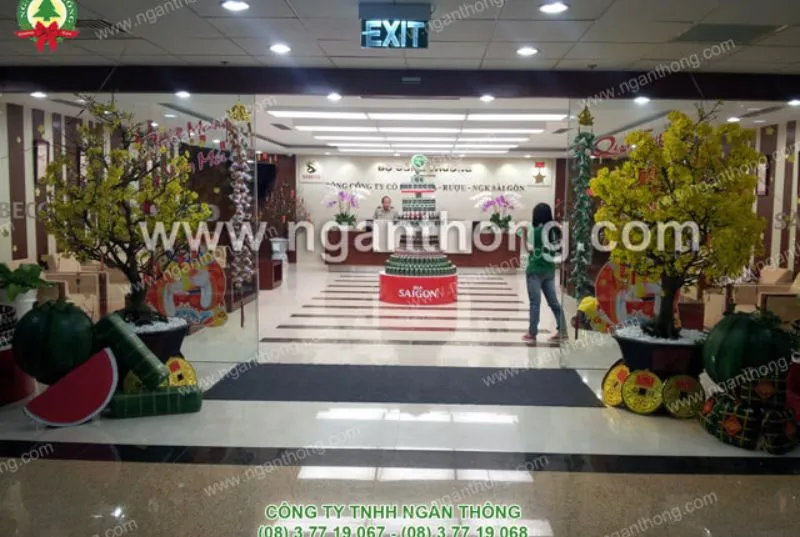 trang-tri-tieu-canh-tet-don-gian-voi-banh-chung-banh-tet