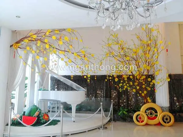 Cành mai giả trang trí tết